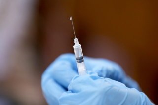 Une large vaccination reste le meilleur moyen d'endiguer toute épidémie de polio, selon l'organisation polio.ch (image prétexte). KEYSTONE/EPA/HOTLI SIMANJUNTAK